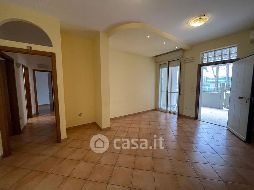 Quadrilocale in Via Raffaello Sanzio 285 B