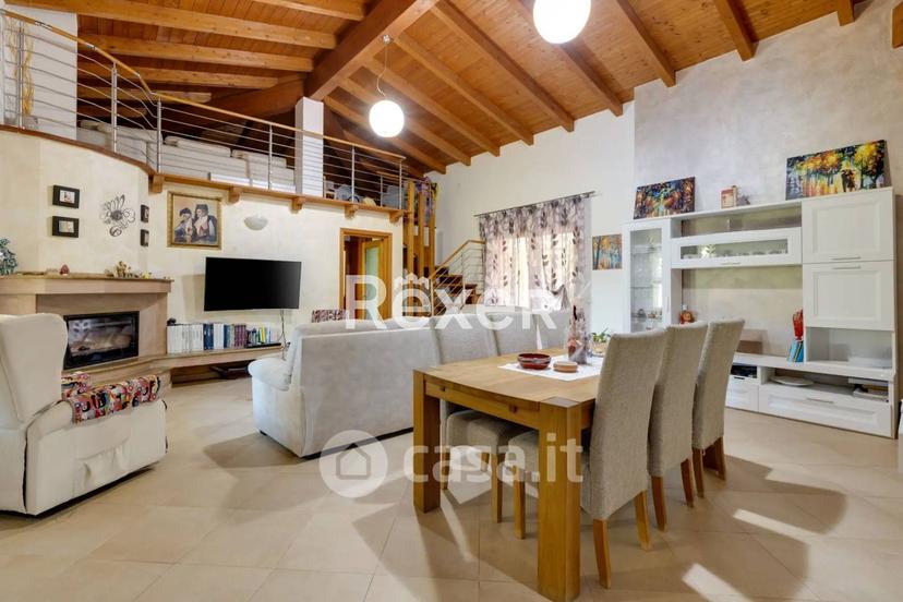 Villa in Sp13 — foto 19 di 33