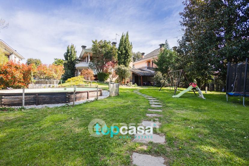Villa in Via Eugenio Villoresi 62 — foto 21 di 40