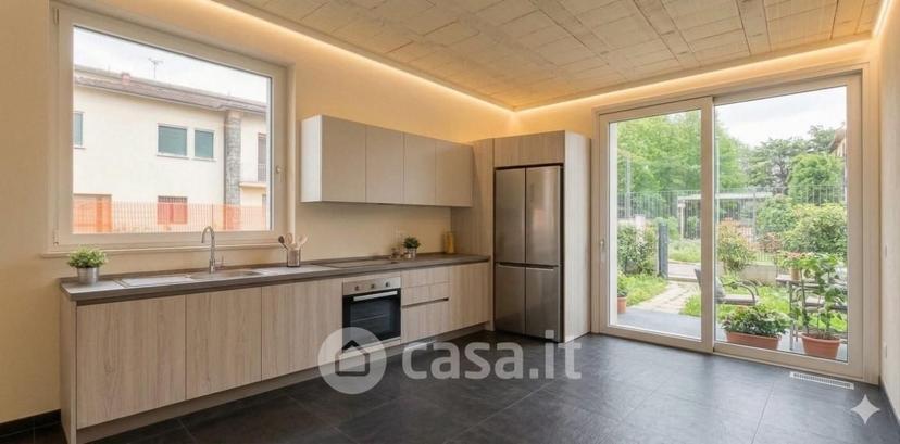 Villa in Via delle Ville 419 — foto 21 di 33