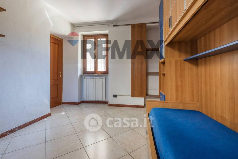 Trilocale in Via G. Pascoli 18 — foto 14 di 23
