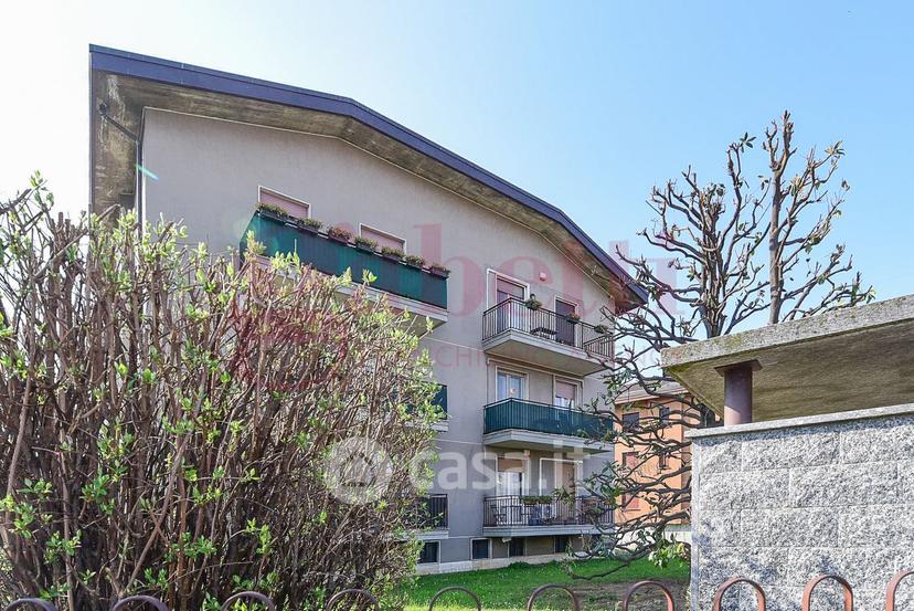 Trilocale in Via Monte Resegone — foto 5 di 31