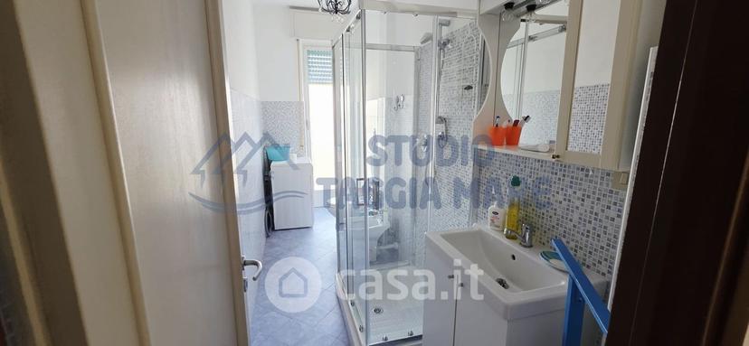 Bilocale in Via Marina — foto 7 di 13