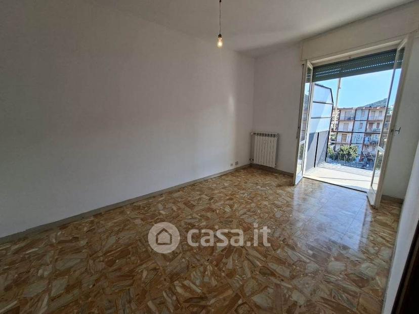 Trilocale in Via Bologna 4 — foto 3 di 23