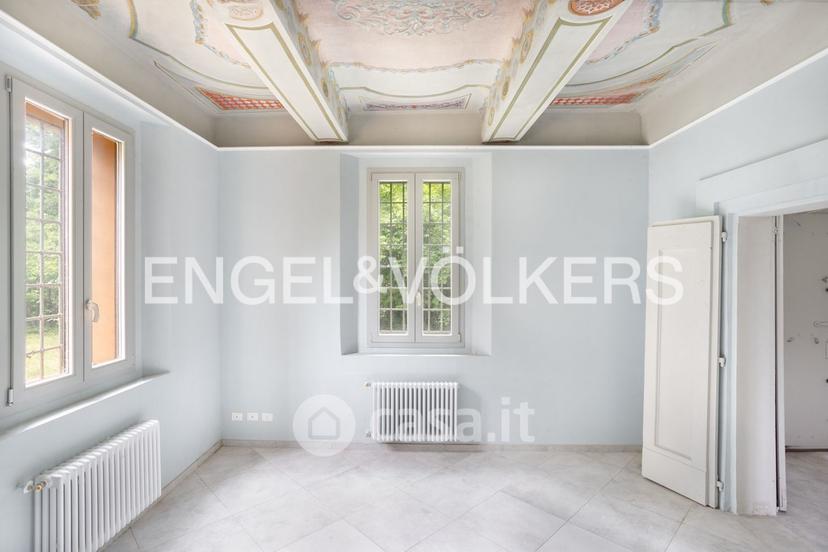Villa in Via Statale 276 — foto 7 di 40