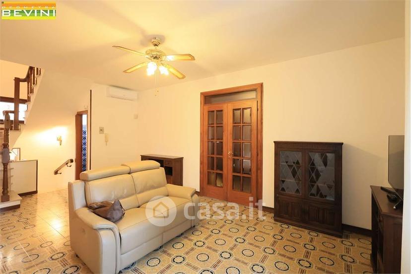 Appartamento in Via Michele Fusco 88 — foto 14 di 47