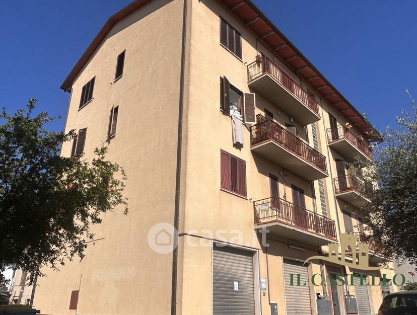 Trilocale in Via della Corgna — foto 9 di 18