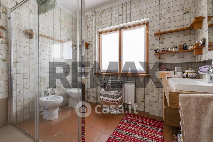 Villa in Via Armando Diaz 90 — foto 25 di 38