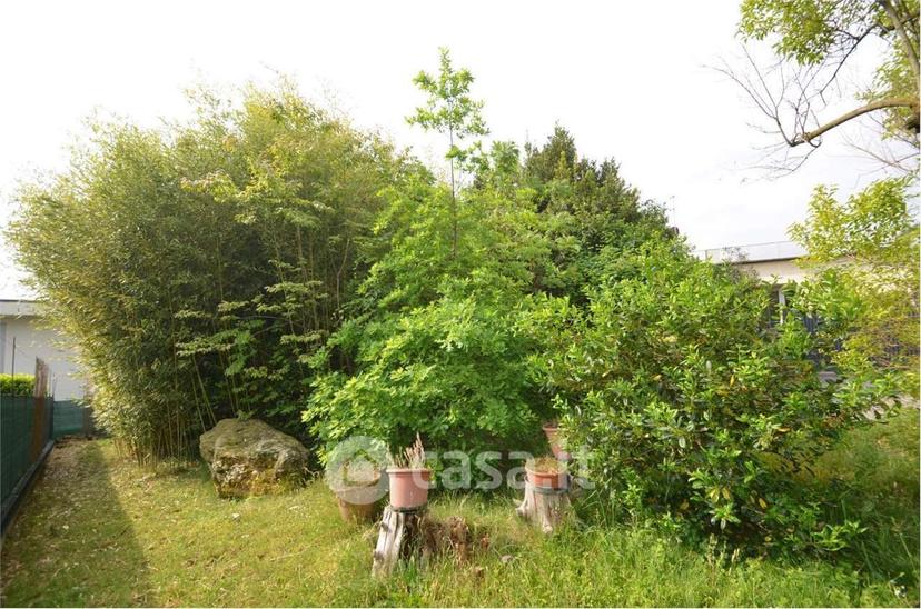 Villa in Via L. Sturzo 4 — foto 19 di 23