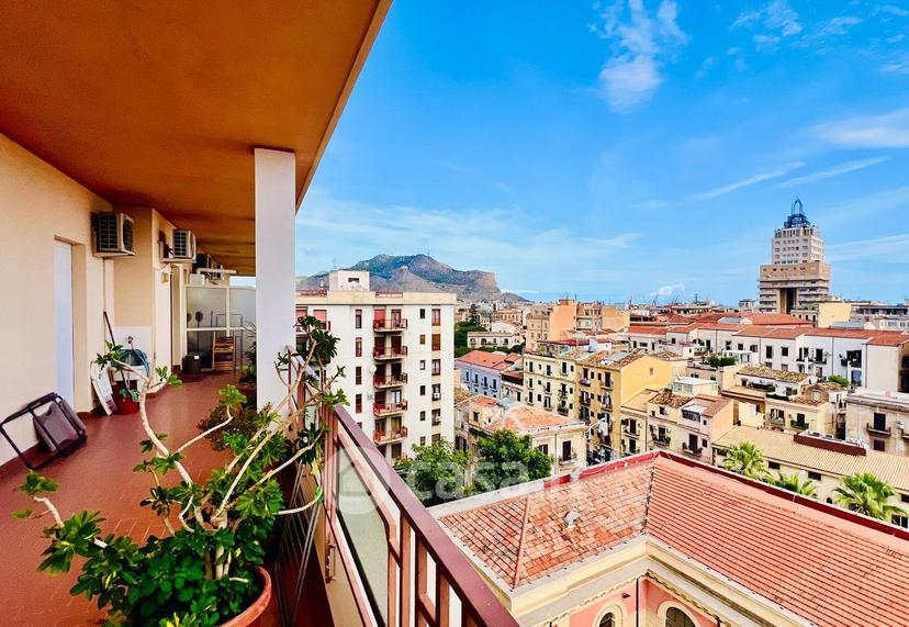 Trilocale in Piazza Vittorio Emanuele Orlando 6 — foto 8 di 20