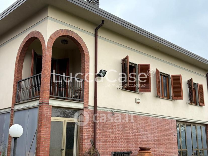 Villa in Via dei Ceccotti 95 — foto 3 di 61