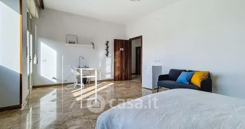 Stanza in Via Arrigo Boito 3 — foto 18 di 18