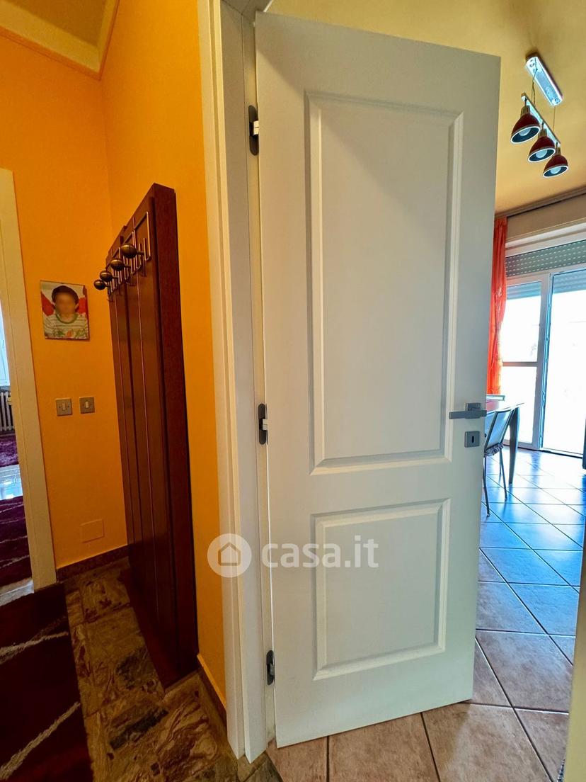 Trilocale in Via Abruzzi 27 — foto 18 di 23