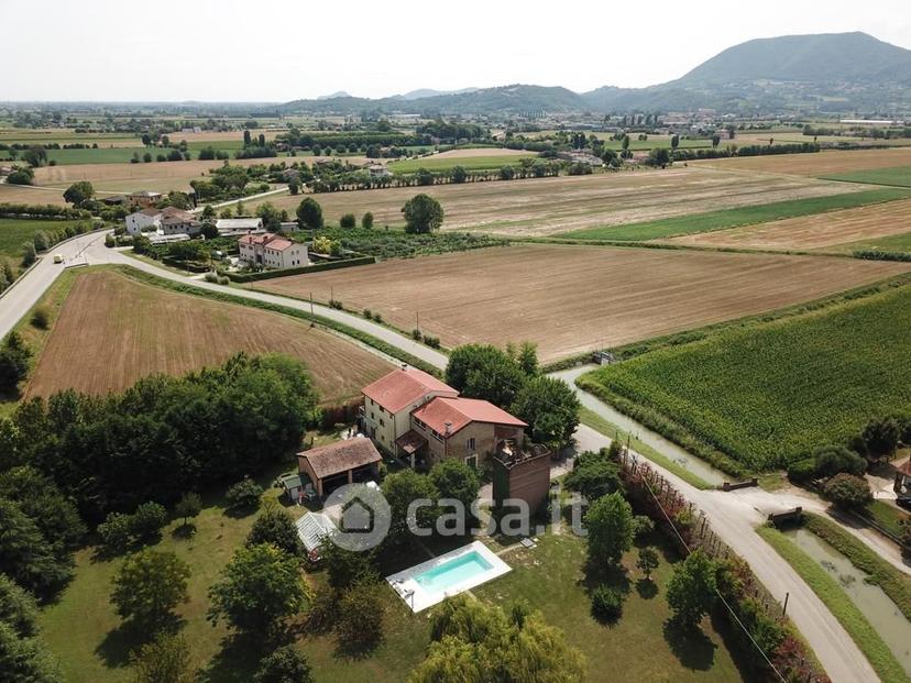Villa in Via Bandizzà — foto 24 di 43