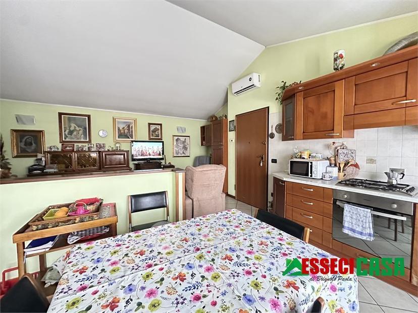 Trilocale in Via Guglielmo Oberdan — foto 17 di 29