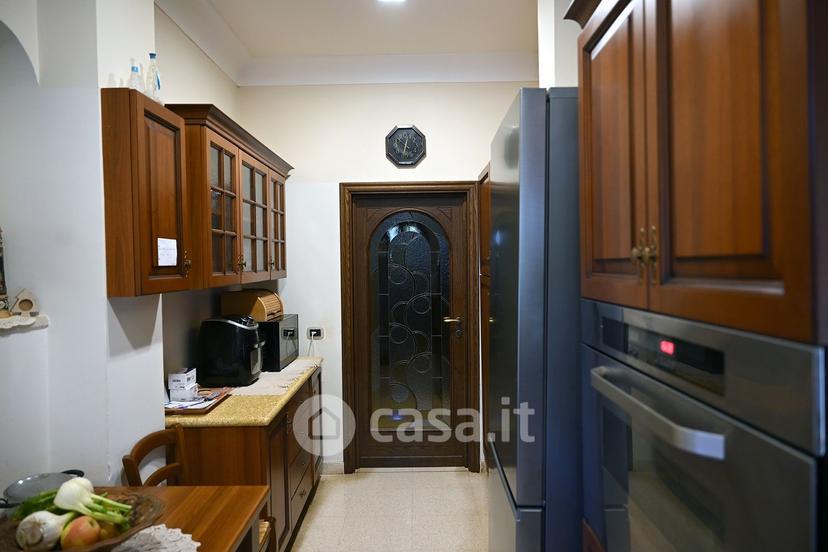 Villa in Via Giulio Cesare 62 — foto 46 di 105