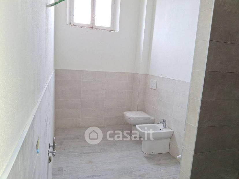 Quadrilocale in Via Francesco del Cossa 21 — foto 22 di 35