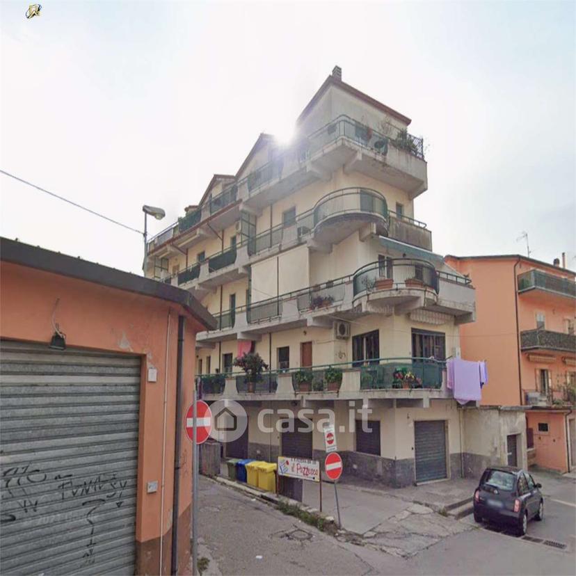 Trilocale in Via Foggia 12 — foto 29 di 35