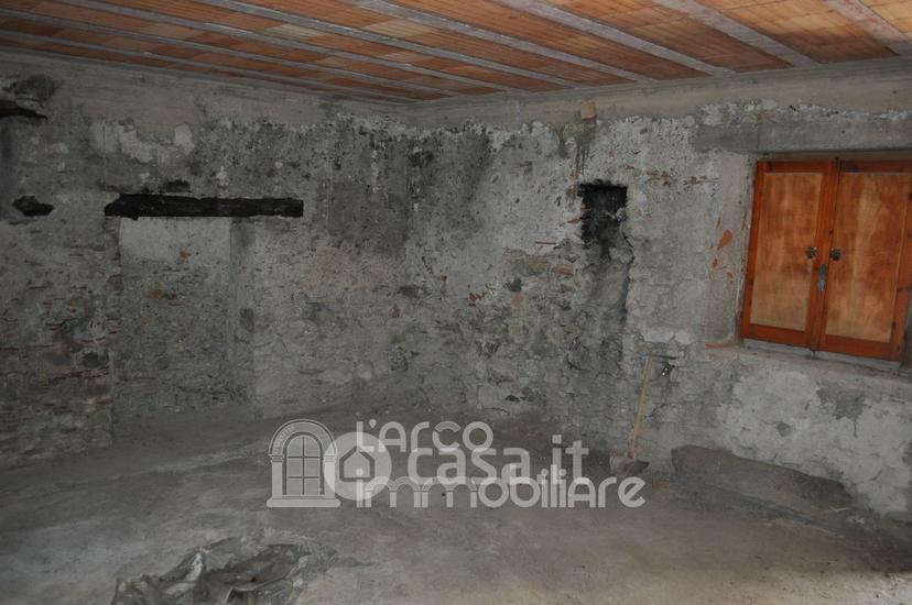 Appartamento in Via Fontana della Terra — foto 4 di 49