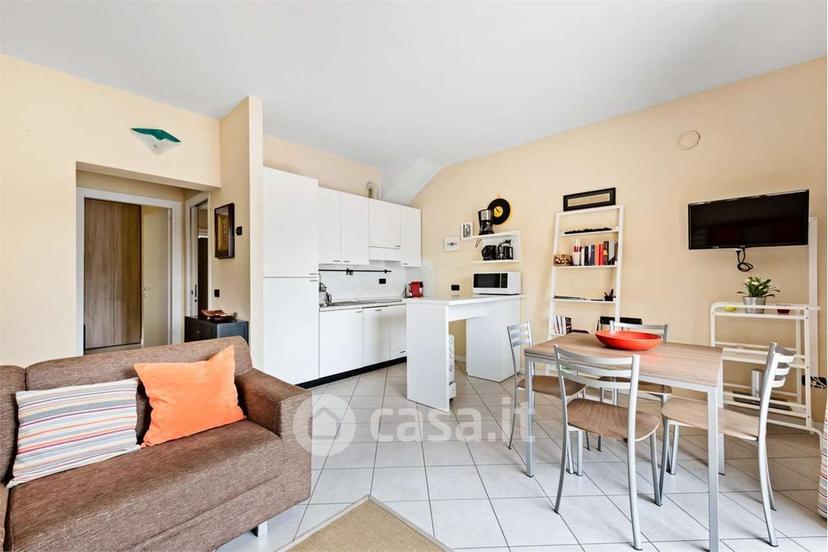 Trilocale in Via Regina 47 — foto 29 di 30