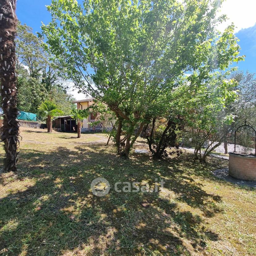 Villa in Via Alessandro Manzoni 32 — foto 29 di 63