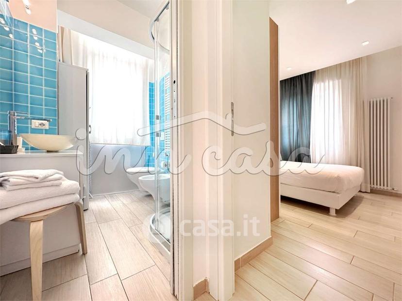 Trilocale in Viale Milano 9 — foto 12 di 25