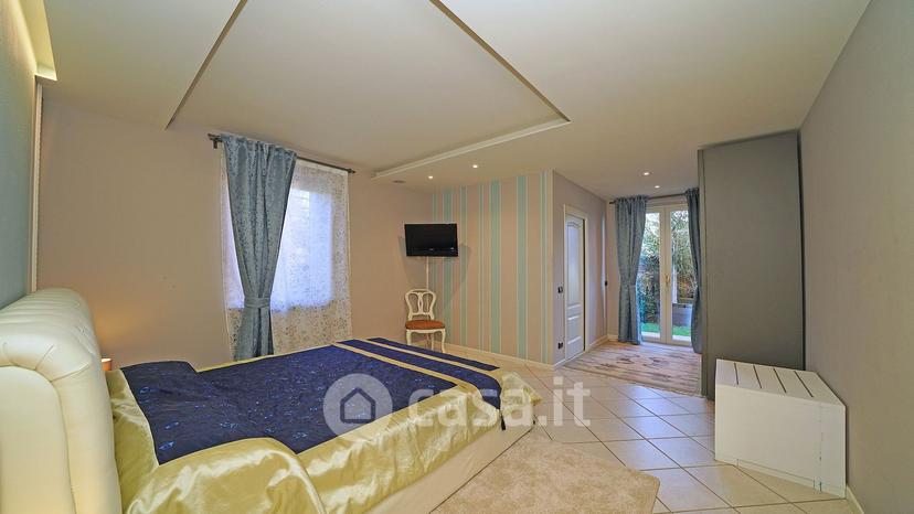 Villa in Via San Giovanni 37 -35 — foto 4 di 24