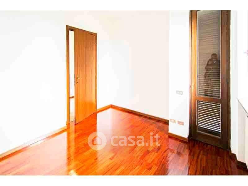 Trilocale in Via Buonarroti 27 — foto 12 di 20