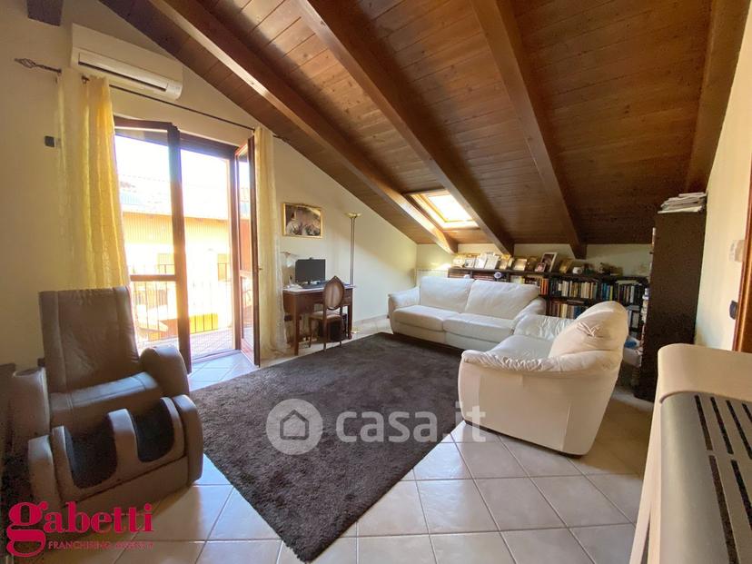 Appartamento in Strada Crivallo — foto 3 di 22