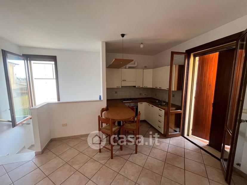 Trilocale in Via Enrico Berlinguer 12 E — foto 3 di 33