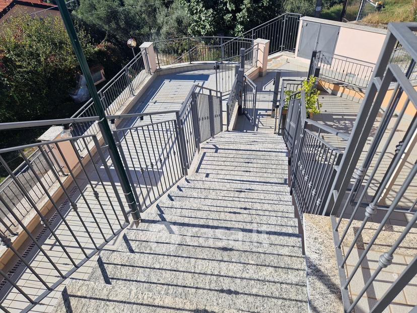 Trilocale in Via Tessarole 30 — foto 10 di 24