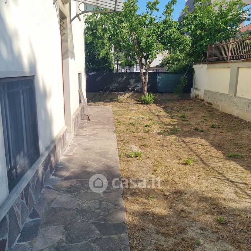 Villa in Rosselli — foto 11 di 41