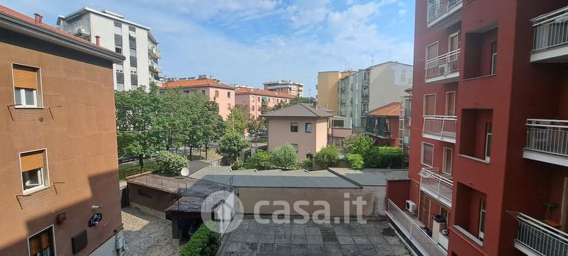 Trilocale in Via Filippo Corridoni 120 — foto 13 di 33