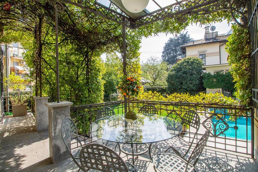Villa in Corso XX Settembre 50 — foto 25 di 47