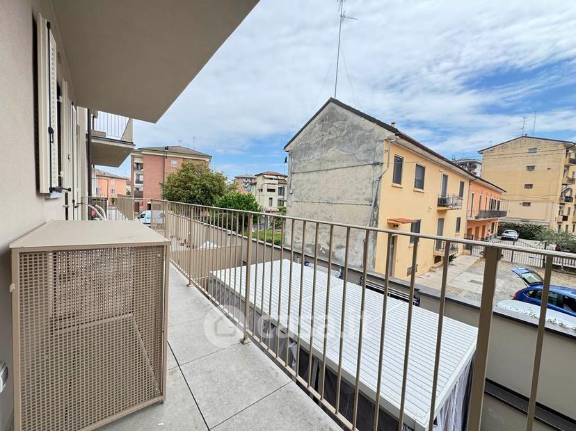Trilocale in Via Giulio Monteverde 22