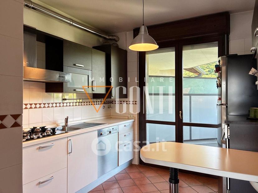 Quadrilocale in Via Sacro Monte 63 — foto 5 di 34