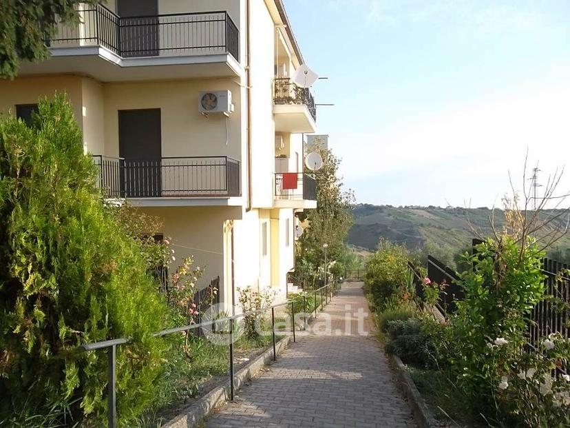 Monolocale in Via IV Novembre 80 — foto 9 di 15