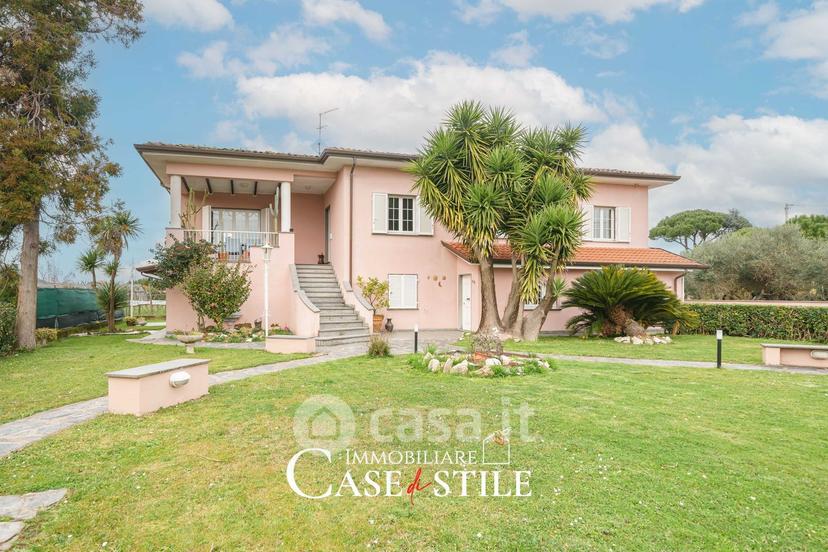 Villa in Via Arena 30 — foto 21 di 36