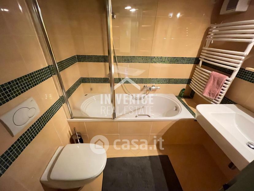 Appartamento in Calle del Duca — foto 18 di 26