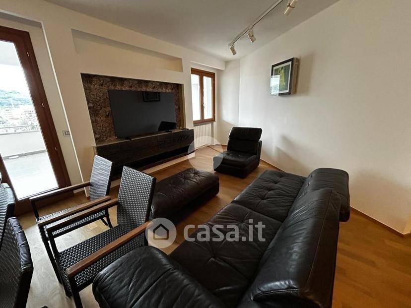 Trilocale in Viale Giacomo Mancini 20 — foto 12 di 23