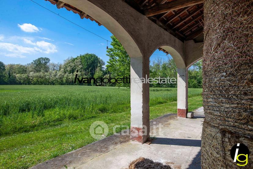 Villa in Via Sempione 13 — foto 19 di 40