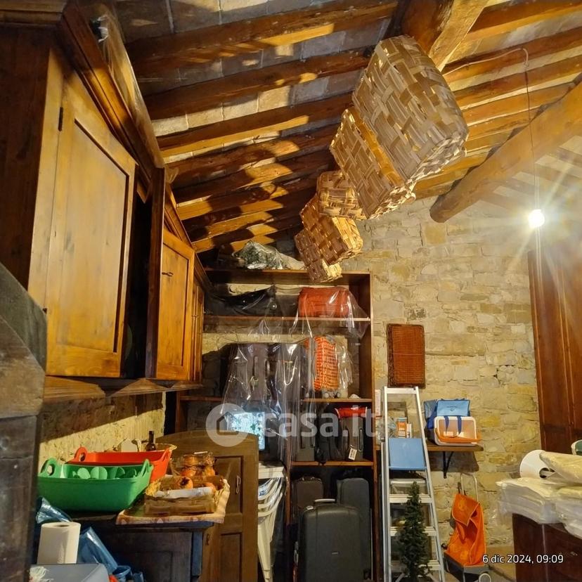 Villa in Strada Senza Nome 53011 — foto 42 di 45
