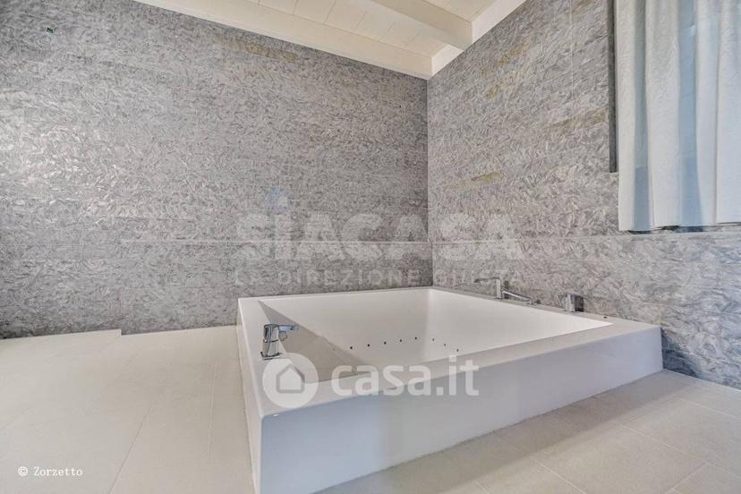Villa in Via Belvedere 37 — foto 81 di 95