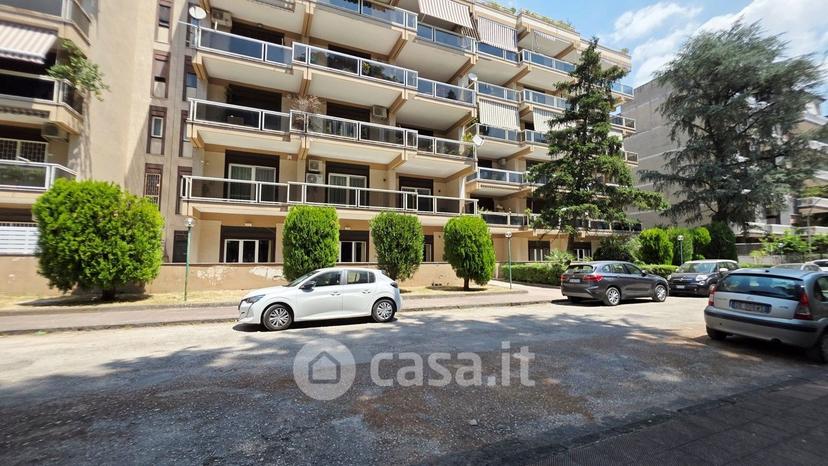 Appartamento in Via Donato Bramante 19 — foto 36 di 52