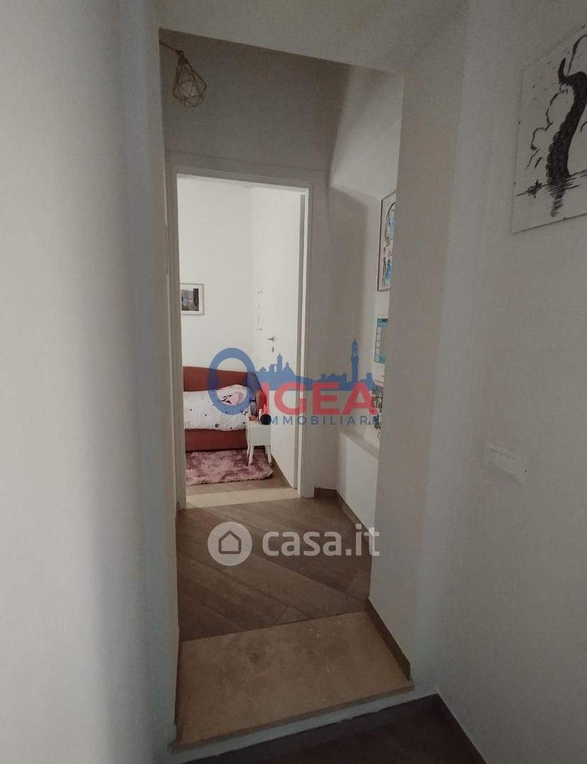 Trilocale in Piazza Arnolfo di Cambio 53034 — foto 17 di 31