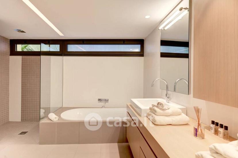 Trilocale in Via Lagorio 25 — foto 13 di 30