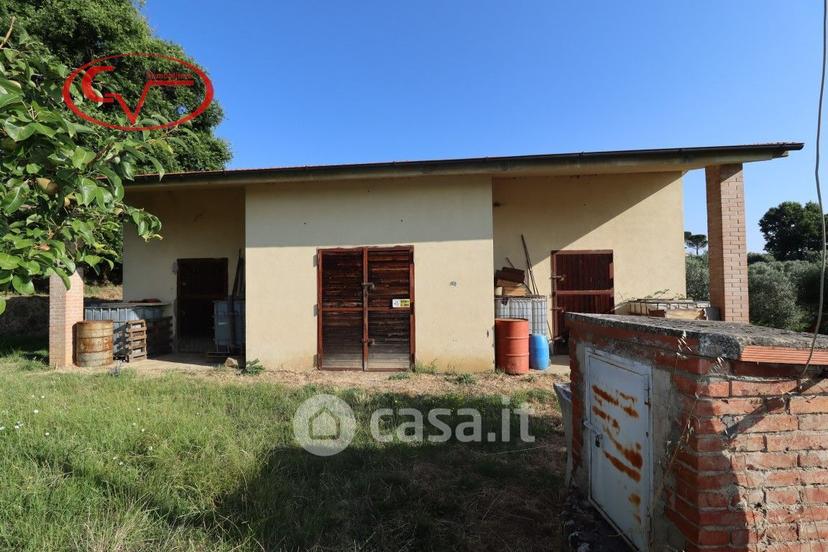 Villa in Via delle Muricce — foto 2 di 43