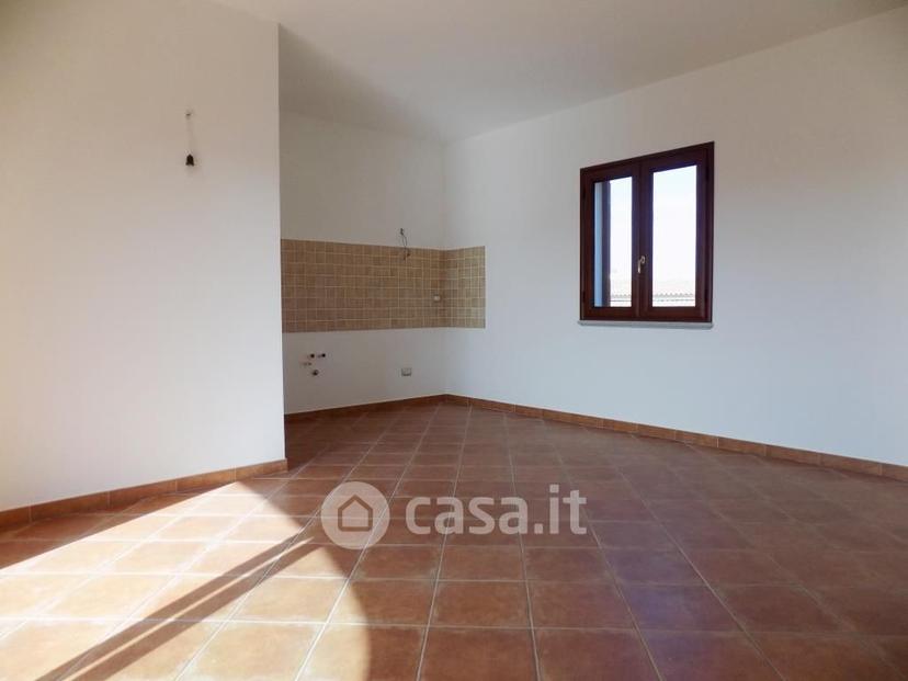 Trilocale in Via Lombardia — foto 10 di 19