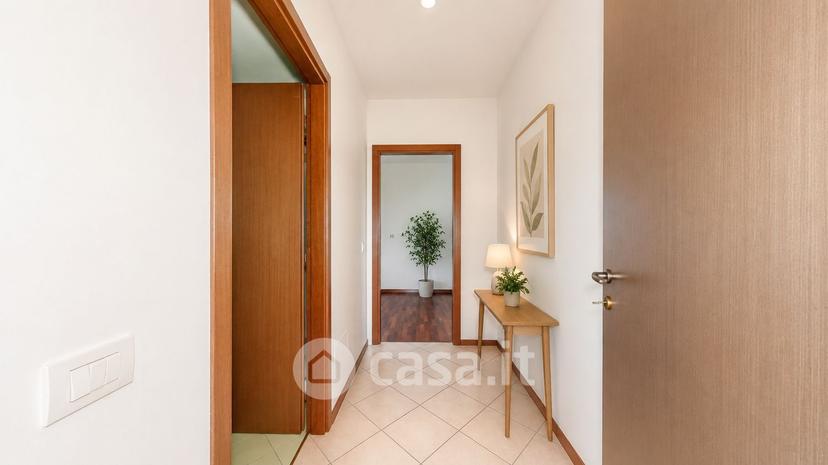 Trilocale in Via Caboto 4 — foto 8 di 67