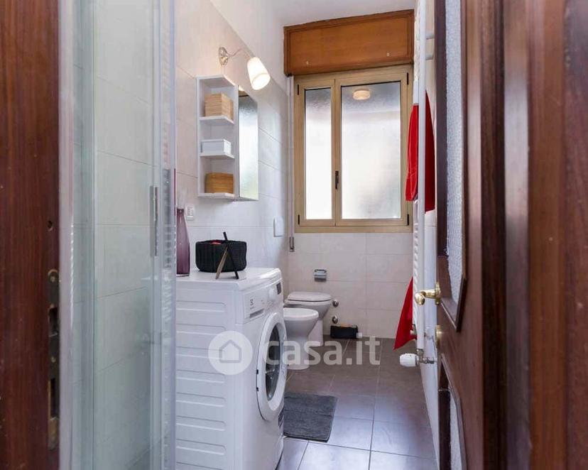 Stanza in Viale Giovanni Vicini 20 — foto 8 di 33